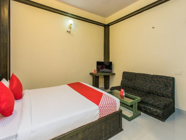 Imagen de la habitación del Hotel OYO 15401 Surana palace. Foto 6