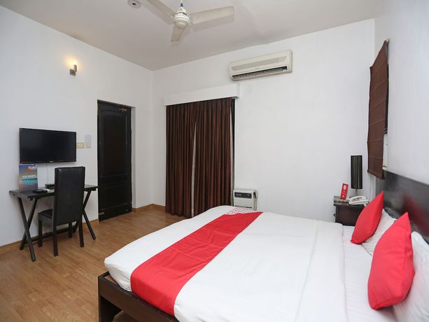 Imagen de la habitación del Hotel OYO 15401 Surana palace. Foto 15