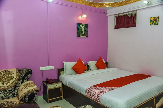 Imagen de la habitación del Hotel OYO 15443 Mega Palace. Foto 6