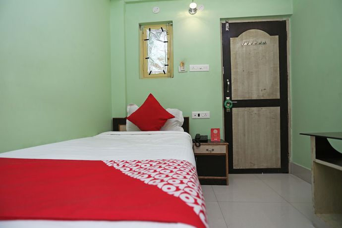 Imagen de la habitación del Hotel OYO 15443 Mega Palace. Foto 8