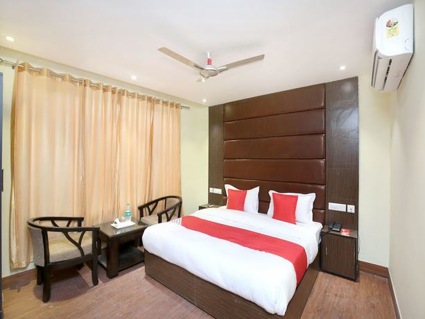 Imagen de la habitación del Hotel OYO 15486 New Diamond. Foto 15