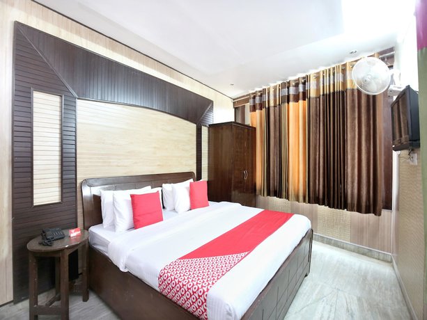 Imagen de la habitación del Hotel OYO 15523 JD Inn. Foto 12