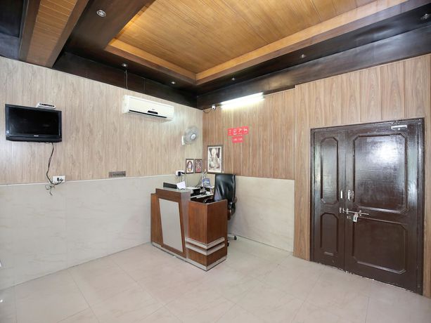 Imagen de los interiores del Hotel OYO 15523 JD Inn. Foto 20