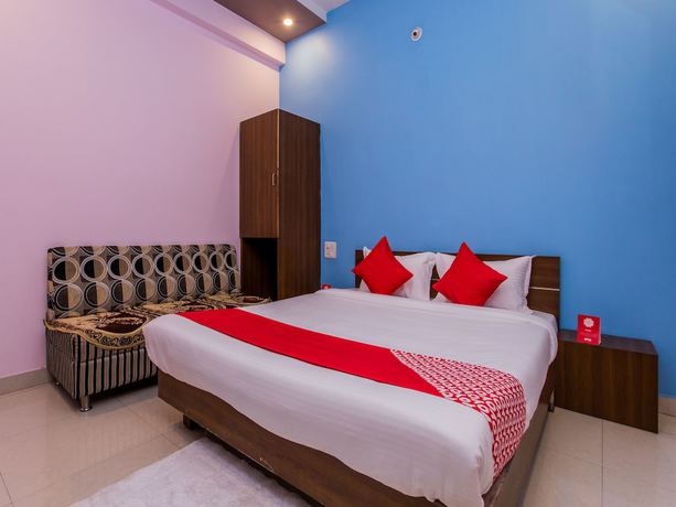 Imagen de la habitación del Hotel OYO 15569 Manorama Palace. Foto 9