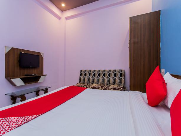 Imagen de la habitación del Hotel OYO 15569 Manorama Palace. Foto 14