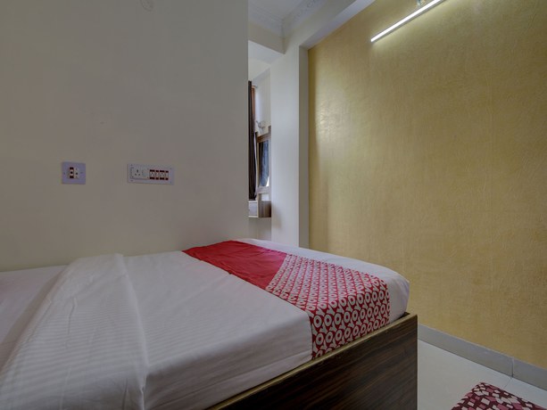 Imagen de la habitación del Hotel OYO 15589 Kamdhenu. Foto 10