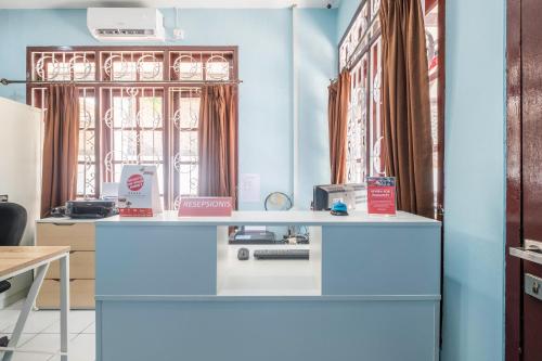 Imagen general del Hotel OYO 1568 Stasiun Ka Cirebon Guest House. Foto 11