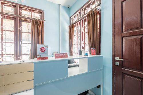 Imagen general del Hotel OYO 1568 Stasiun Ka Cirebon Guest House. Foto 12