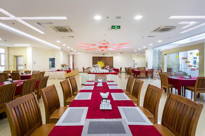 Imagen del bar/restaurante del Hotel OYO 157 Centre Hotel. Foto 3