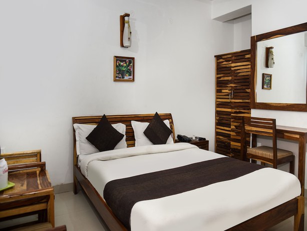 Imagen de la habitación del Hotel OYO 15995 Laavish Business. Foto 14