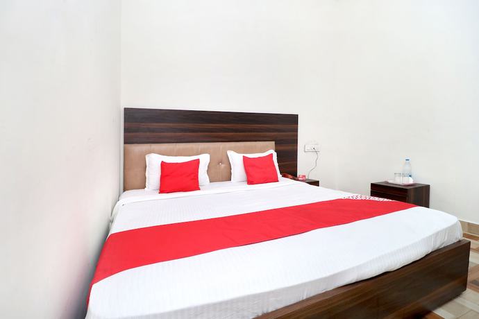 Imagen de la habitación del Hotel OYO 16379 LivInn Hub. Foto 15