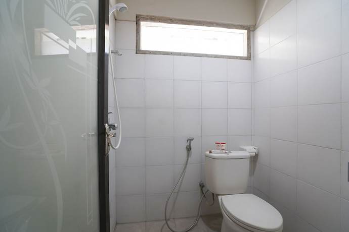 Imagen de la habitación del Hotel OYO 1638 Cityzen Renon. Foto 2