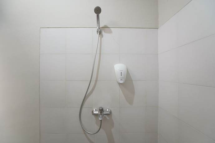 Imagen de la habitación del Hotel OYO 1638 Cityzen Renon. Foto 11