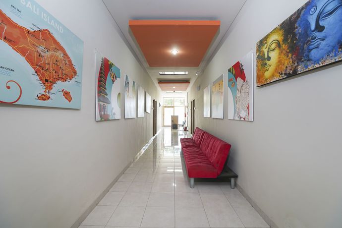 Imagen de los interiores del Hotel OYO 1638 Cityzen Renon. Foto 19