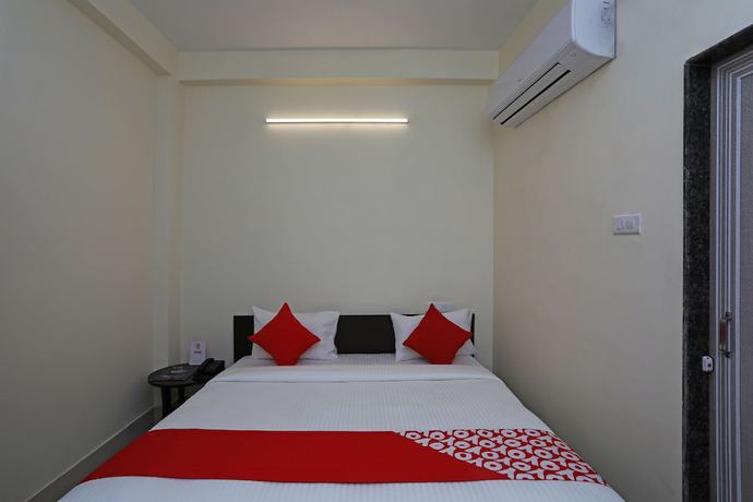 Imagen de la habitación del Hotel OYO 16708 Sada Shiv Guest House. Foto 5