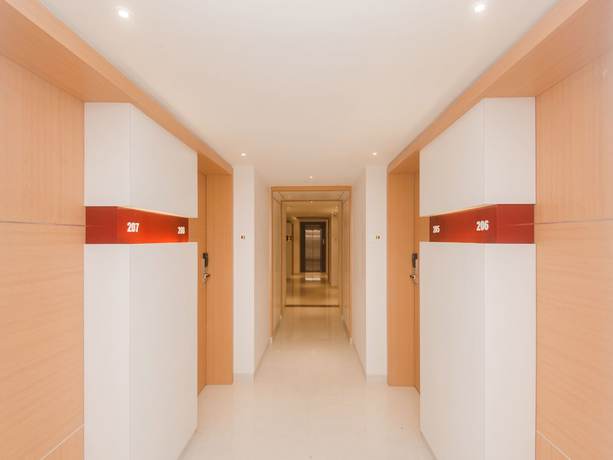 Imagen de los interiores del Hotel OYO 16718 Aditya Residency. Foto 17