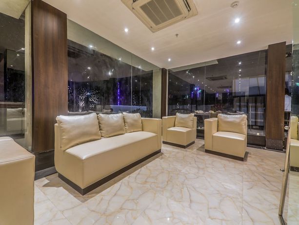 Imagen de los interiores del Hotel OYO 16719 Airport Guest House. Foto 20