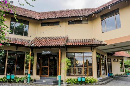 Imagen general del Hotel OYO 1673 Taman Mangkubumi Indah. Foto 10