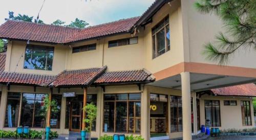 Imagen general del Hotel OYO 1673 Taman Mangkubumi Indah. Foto 12