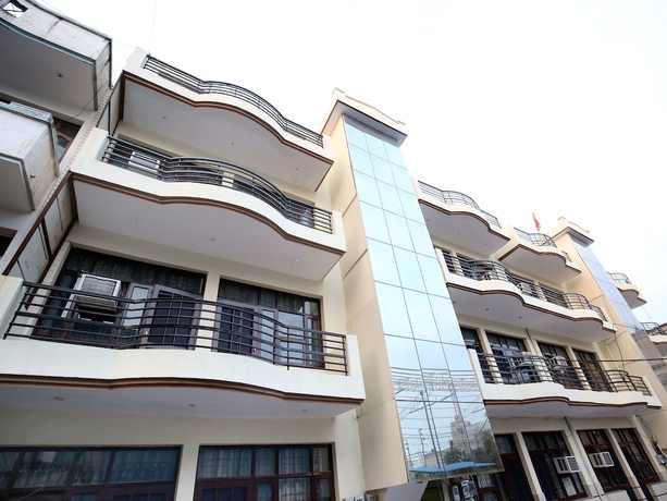 Imagen general del Hotel OYO 16735 Gaurav Residency. Foto 1