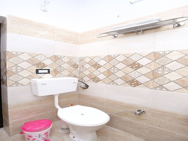 Imagen de la habitación del Hotel OYO 16735 Gaurav Residency. Foto 15