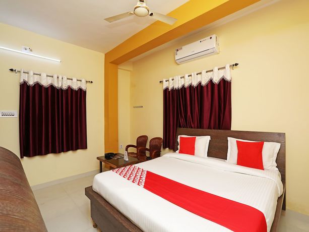 Imagen de la habitación del Hotel OYO 16821 Senapati Palace. Foto 18
