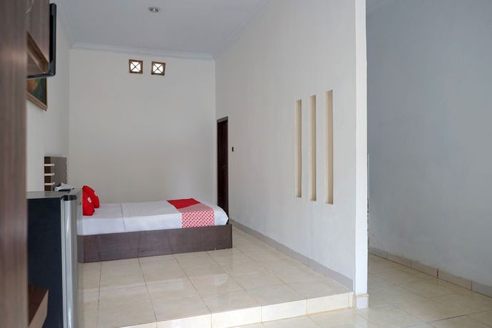 Imagen de la habitación del Hotel OYO 1697 Griya Dimas Guesthouse. Foto 5