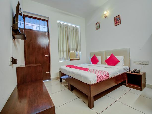 Imagen de la habitación del Hotel OYO 16974 Star Leaf. Foto 12