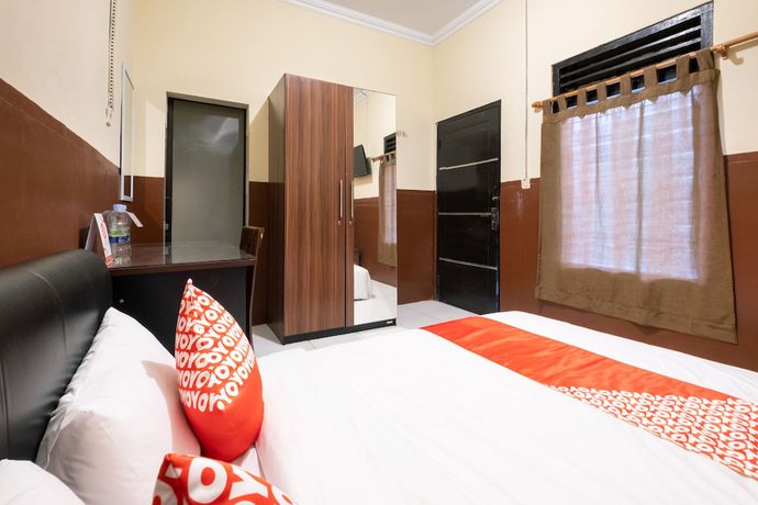 Imagen de la habitación del Hotel OYO 1700 Danurejan Guesthouse. Foto 5