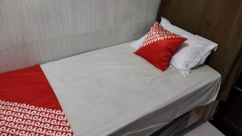 Imagen de la habitación del Hotel OYO 1700 Danurejan Guesthouse. Foto 6