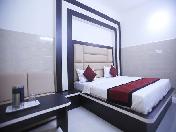 Imagen de la habitación del Hotel OYO 17006 Girnar. Foto 5