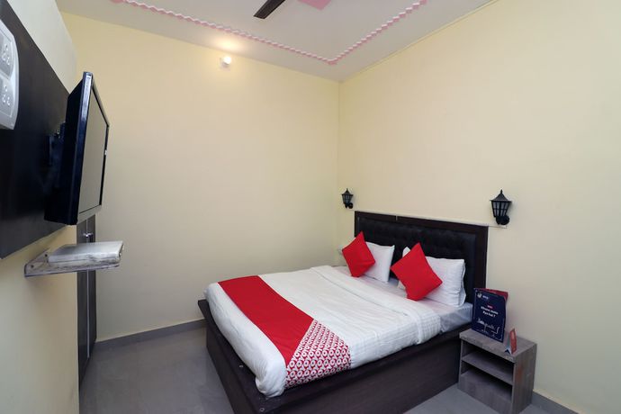 Imagen de la habitación del Hotel OYO 17171 Sandhya Guest House. Foto 7