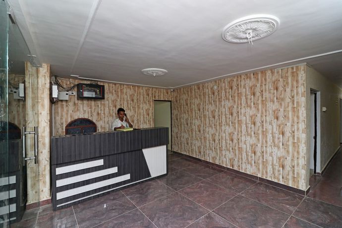 Imagen de los interiores del Hotel OYO 17171 Sandhya Guest House. Foto 20