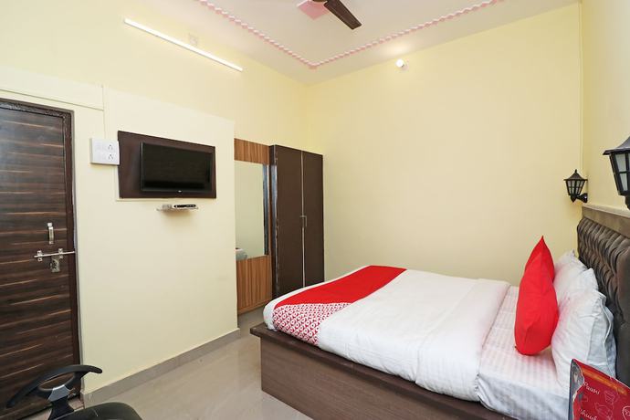 Imagen de la habitación del Hotel OYO 17171 Sandhya Guest House. Foto 18
