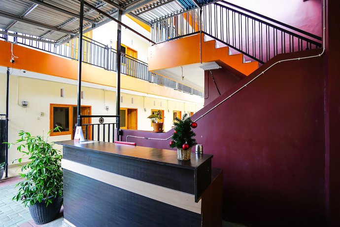 Imagen de los interiores del Hotel OYO 1720 A2b Residence. Foto 16