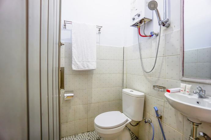 Imagen de la habitación del Hotel OYO 1720 A2b Residence. Foto 7
