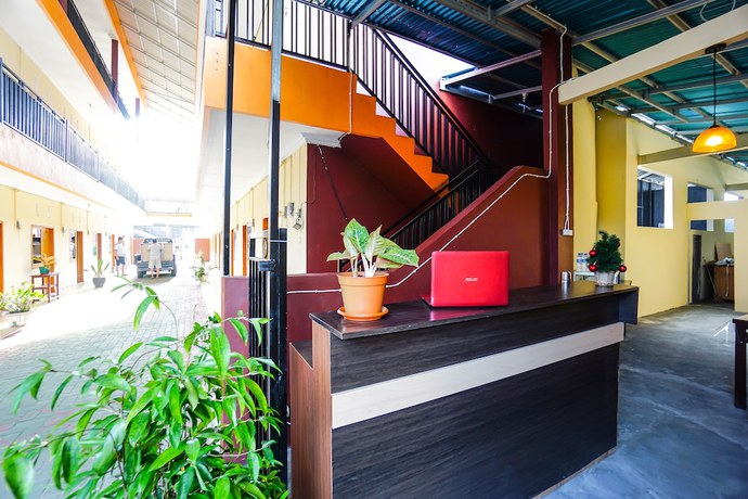 Imagen de los interiores del Hotel OYO 1720 A2b Residence. Foto 19