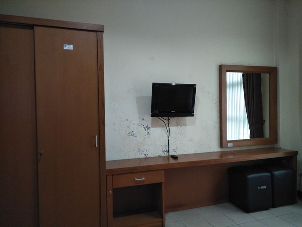 Imagen de la habitación del Hotel OYO 1740 Tekmira Residence Supratman Syariah. Foto 5