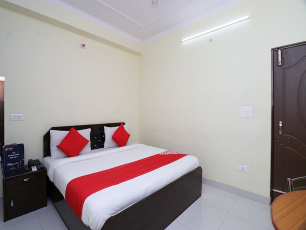 Imagen de la habitación del Hotel OYO 17422 Sidra Guest House. Foto 7