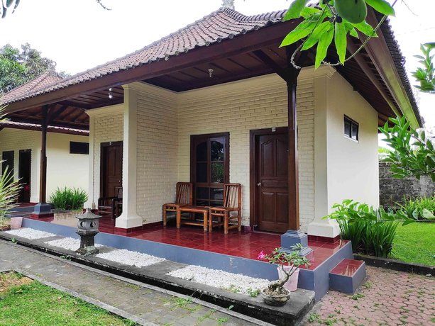 Imagen general del Hotel OYO 1762 Astiti Graha Tanah Lot. Foto 10