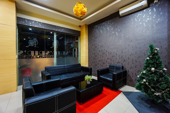 Imagen de los interiores del Hotel OYO 1769 Rid\'s. Foto 13
