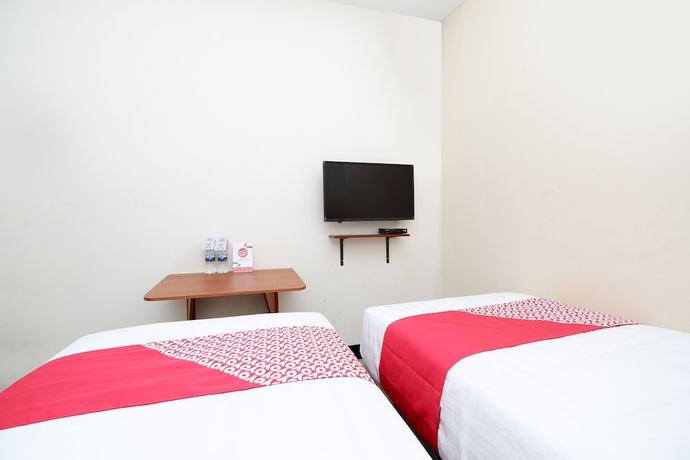Imagen de la habitación del Hotel OYO 1815 Gatsu Residence. Foto 5