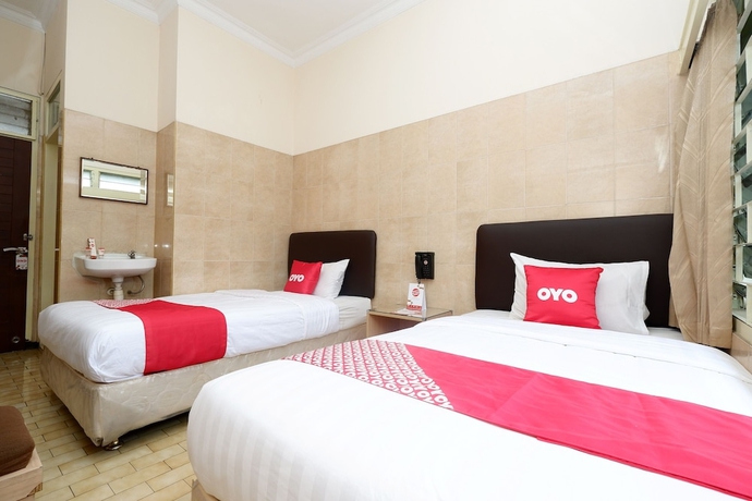 Imagen de la habitación del Hotel OYO 1843 Cahya Nirwana. Foto 2