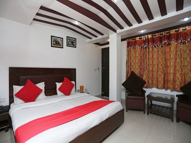 Imagen de la habitación del Hotel OYO 18568 Ratan. Foto 12