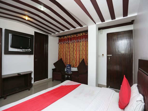 Imagen de la habitación del Hotel OYO 18568 Ratan. Foto 13