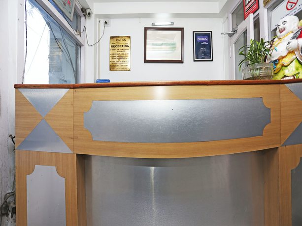 Imagen de los interiores del Hotel OYO 18568 Ratan. Foto 20