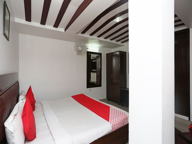 Imagen de la habitación del Hotel OYO 18568 Ratan. Foto 17