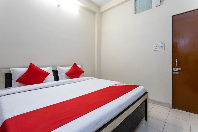 Imagen de la habitación del Hotel OYO 18571 Ashoka Resort. Foto 4