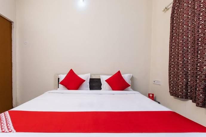 Imagen de la habitación del Hotel OYO 18571 Ashoka Resort. Foto 12