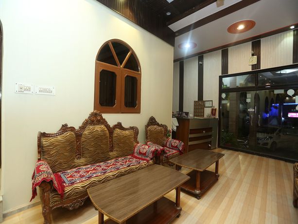 Imagen de los interiores del Hotel OYO 18641 Rashmi. Foto 16